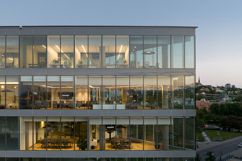 Fasken Building, modern office property in downtown Québec City featuring a multi-storey glass façade and a main entrance facing the street.